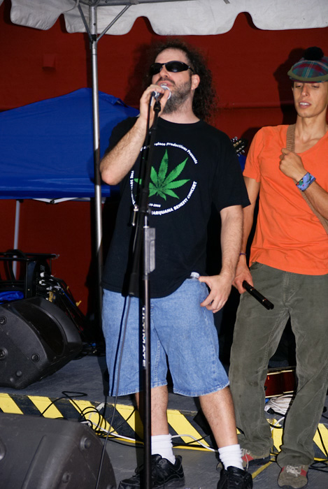 MedMj%2010%20074